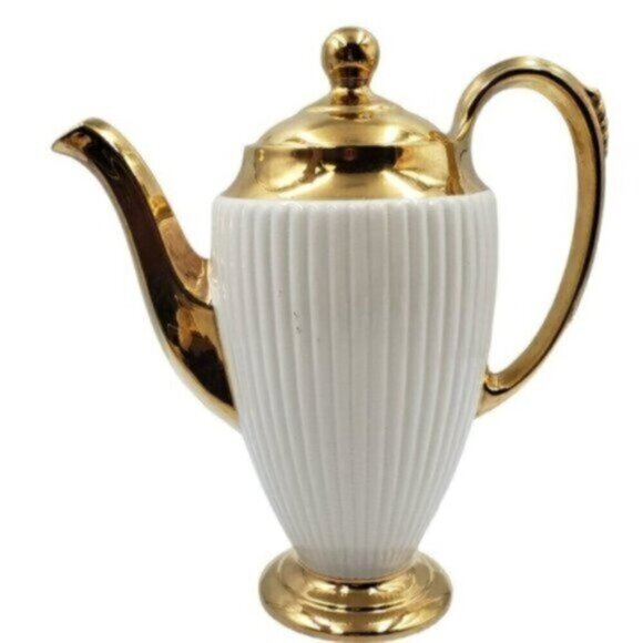 Vintage Royal Winton Grimwades Ceramic White Golden Trim Ribbed Coffee Pot - Picture 15 of 15